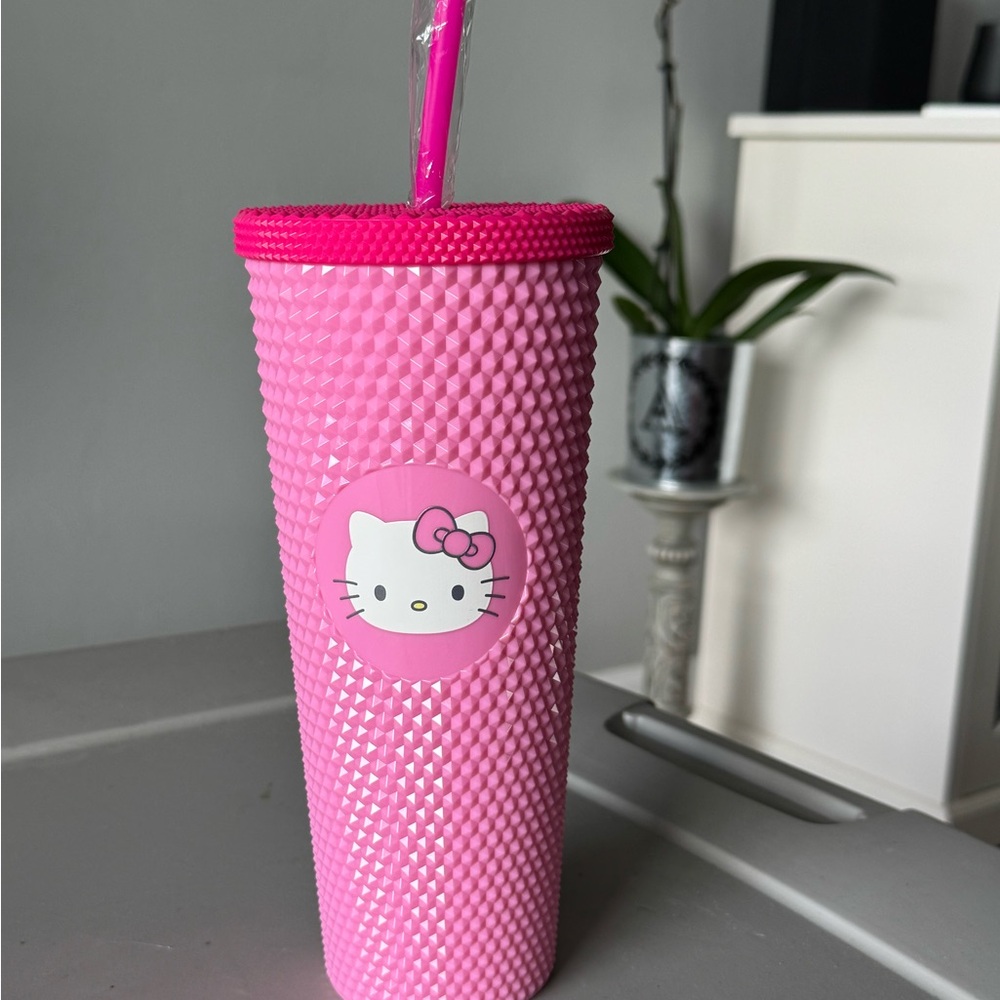 Hello Kitty Pink Studded Tumbler